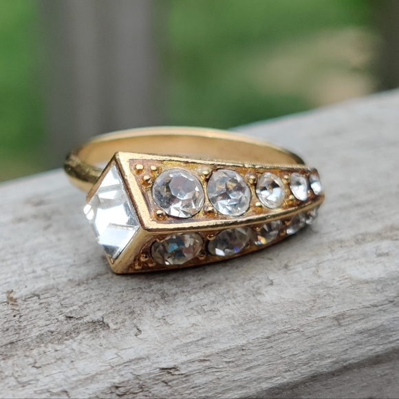 Unique vintage gold plated crystal ring - Picture 8 of 8